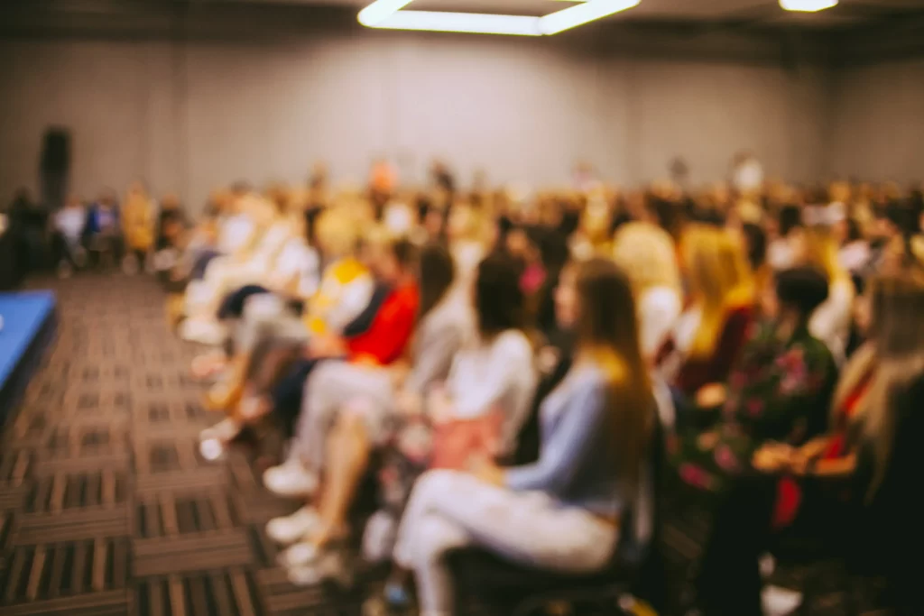 Implantología moderna: temas esenciales que no pueden faltar en una conferencia especializada